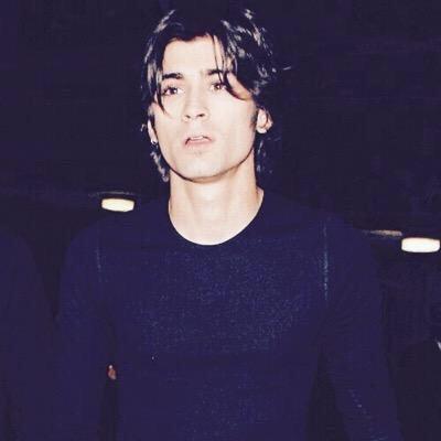 _thezayn220's profile picture. FOLLOW ME ON @HSTheCurlyOne I FOLLOW BACK