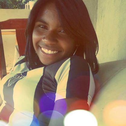 Sonhar , e não desistir , ter fé  , pois facil não é nem vai ser . .♪