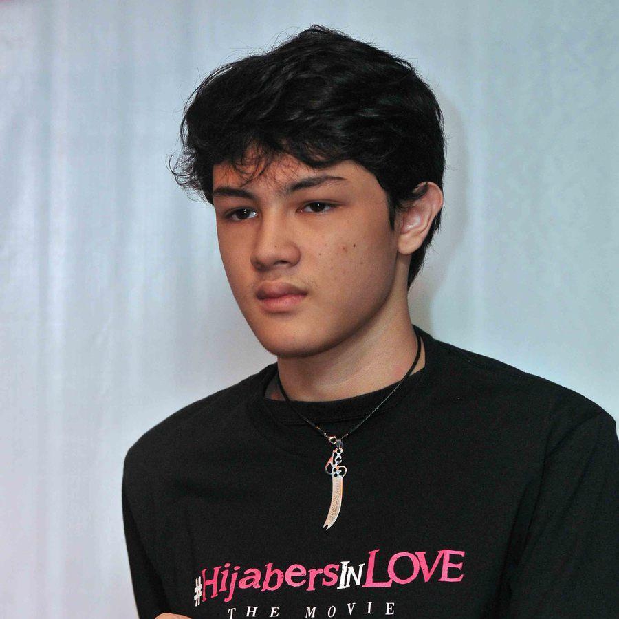 okaroni63's profile picture. 