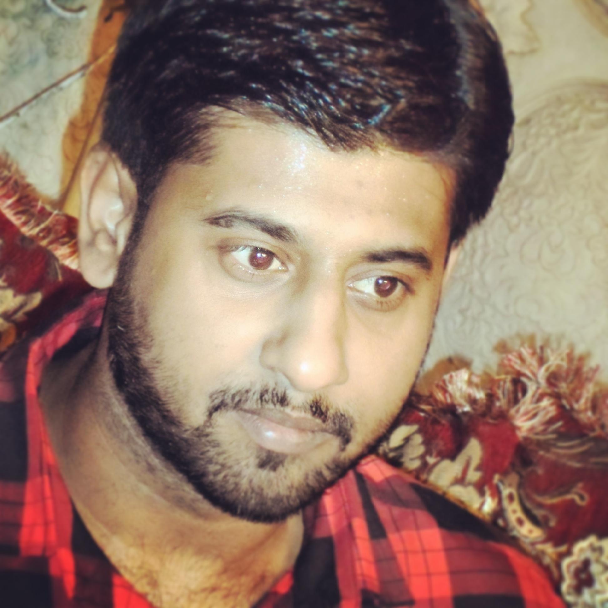 OwaisOne2015's profile picture. 03473203127