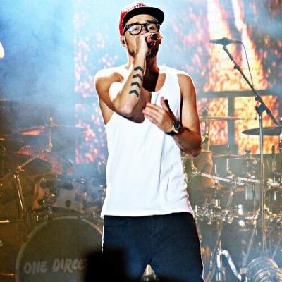 Hiii x this is @hxrrystagram ! please follow me, on that account i follow back :) lots of love x