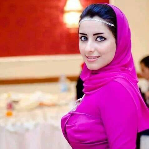 مصريه سيساويه وافتخر . عائلتى وأصدقائى هم حياتى
