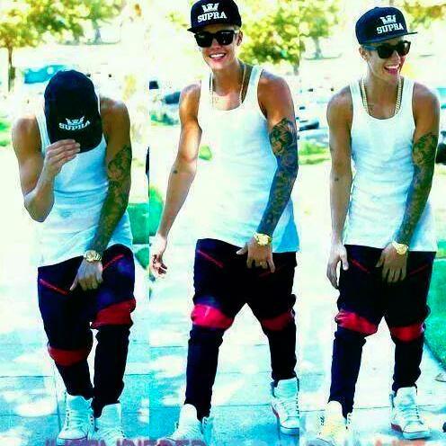 AguusPerez18's profile picture. It's hard to wait FOR something you know will never happen, but it's even harder to give up when you know it's everything you want