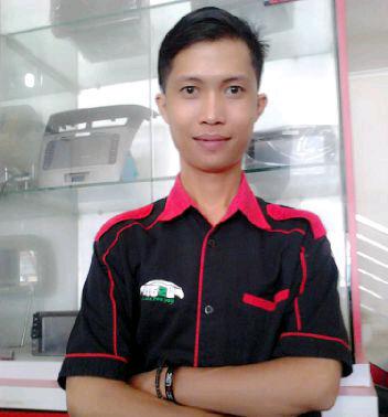 Work, Game, Party, Worship = Balanced Liverpool F.C. Fans Ever and My Captain 8 S.Gerrard #YNWA #YNWAGerrard