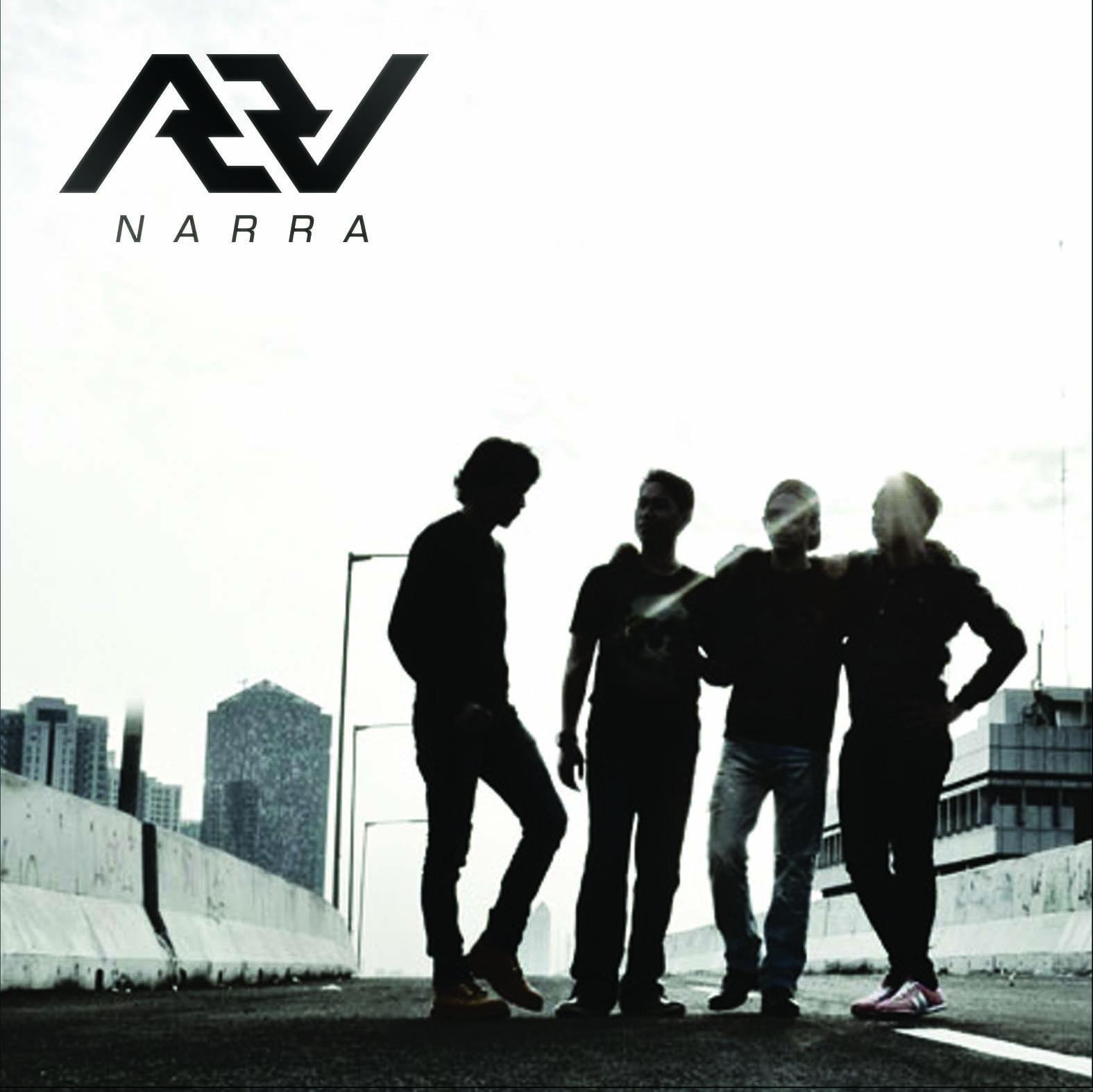 Official Twitter of NARRA, an Indonesian alternative pop/rock band. Vocal&Guitar @JedSastra, Guitar @Rob_iBob, Drum @_LuckyPerdana, Synthesizer @tHe_aHduy