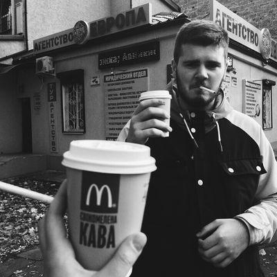 shutnikdohuya's profile picture. Де ти бачив або ж читав, або ж чув про якогось щасливця, який не в самому собі носив би свій скарб?