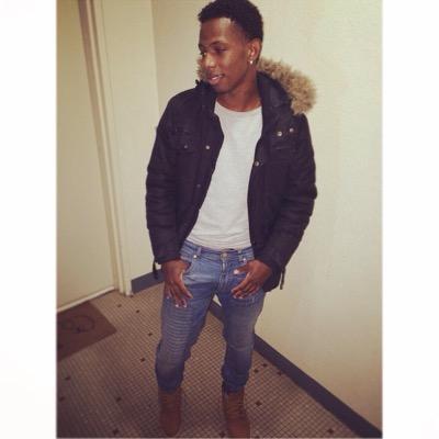 Follow my Snapchat: sheguey973 Insta : no_gyaliss ⚪️call my apoland⚫️