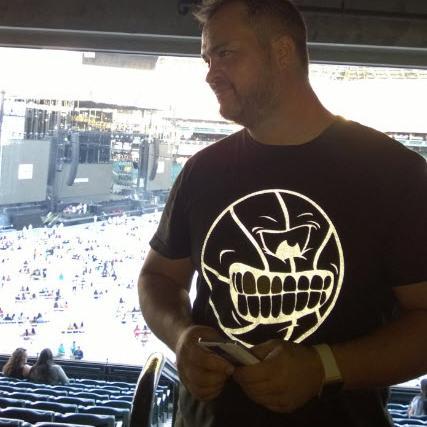 joshua_largent's profile picture. Fun friendly techie kind of guy!