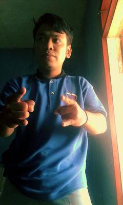 hariajach's profile picture. buat apa kita mengharapkan yg SEMPURNA,,,,jika dsisi kita ada yg kurang SEMPURNA tetapi bisa membuat kita BAHAGIA,,,.,,,,,\m/..