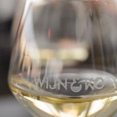 wijnenko's profile picture. Elke dag feest de allerlekkerste wijnen en bites die je jezelf kunt bedenken. Eten en drinken met hart en ziel!