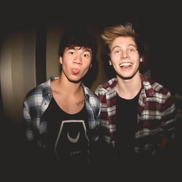 hey please follow @niamxhood . it would mean so much to me. tysm loves :*