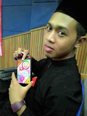 Jalan dkwah memg pnuh brliku tp jngnla brhnti melangkah krna di akhir nanty ada sesuatu yg indah..Hanya dengan mengingat Allah,hati akn menjadi tenang..^^