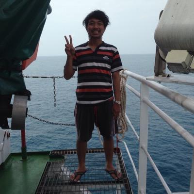 andraherdiaz's profile picture. I have a good side, and a superb side, as a matter of fact....!!!