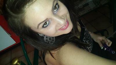 CarlaMiller325's profile picture. 