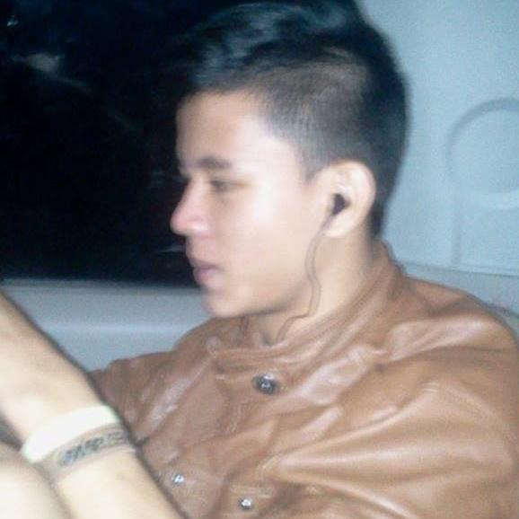 putraadam1996's profile picture. 