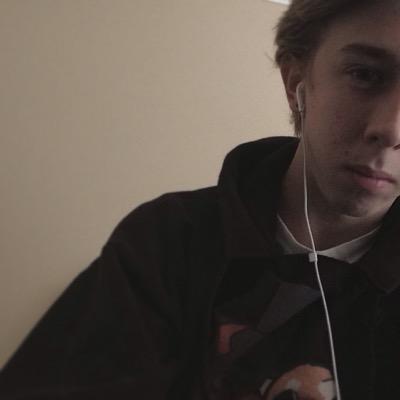 pessimistlc Profile Picture