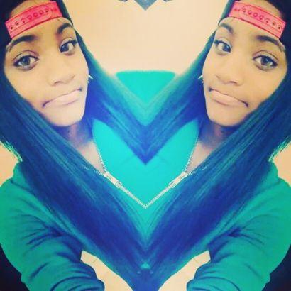kik: shanti_alday fwm anyone I'mma cool chck jus dnt be a ghost n lke n comment on pics