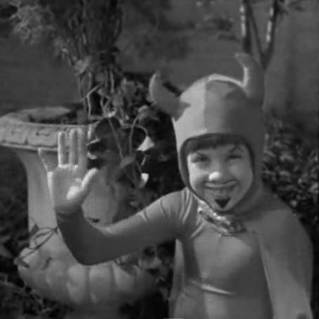 Zlo_mikey's profile picture. Las personas más silenciosas, son las más intranquilas por dentro