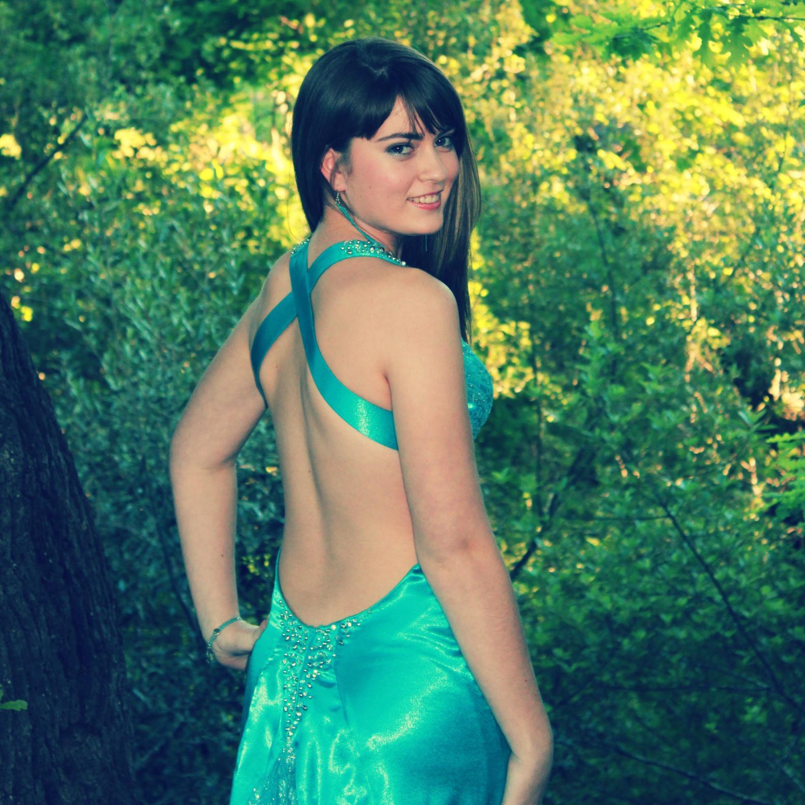 suandri_06's profile picture. Have courage and be kind