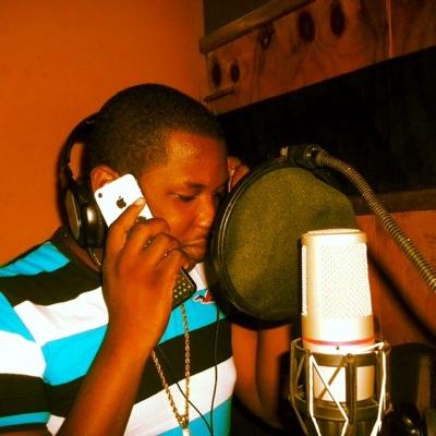 im a young sing j from ST Ann i write music to feed people soul i work hard and smart Reggae/Dancehall recording  artiste 876 8711573