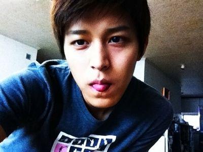 ถวายตัวแด่ S U P E R J U N I O R