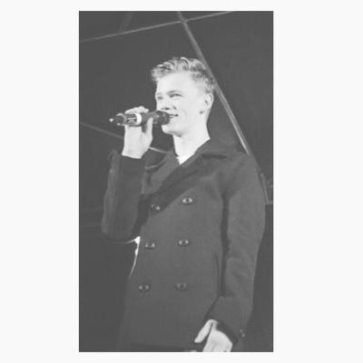 ☾charlie lenehan☽