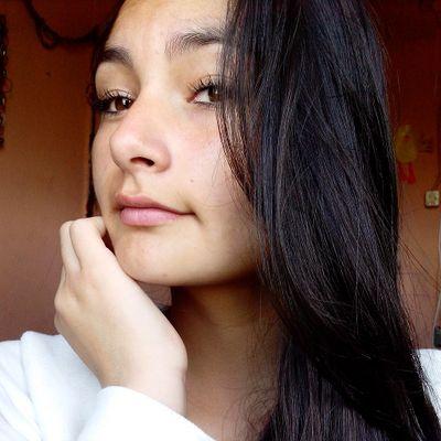 #16años#chile#me encanta la musica y divertirme cn mis amig@s :3 *.* *-*