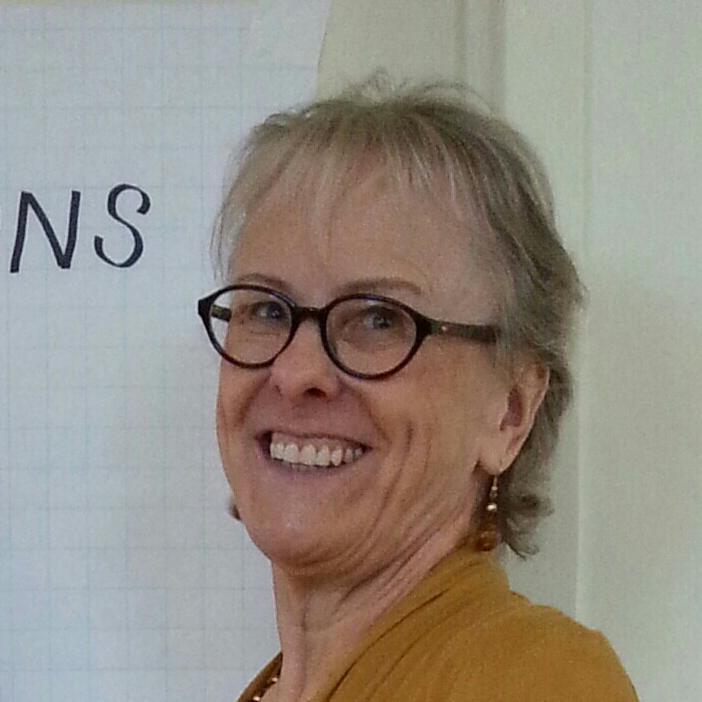 Math Educator at https://t.co/ZQsizlyyXc teaching online math for confidence with thorough, warm & kind instruction.