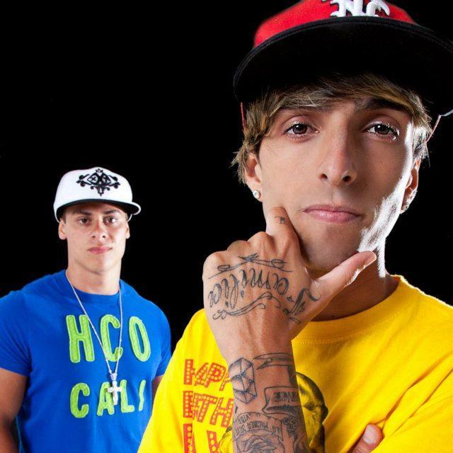 Bonde, Bonde, Bonde, Bonde da STRONDA . 
@LeoSchulzWOW & @diegothug ! Since: 03/01/2012 - oficializado: 25/11/12 pela linda da @mamybottino