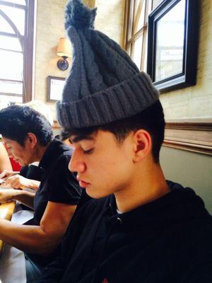 I GAVE YOU A FREE FOLLOW PLS FOLLOW ME @hateslukey
