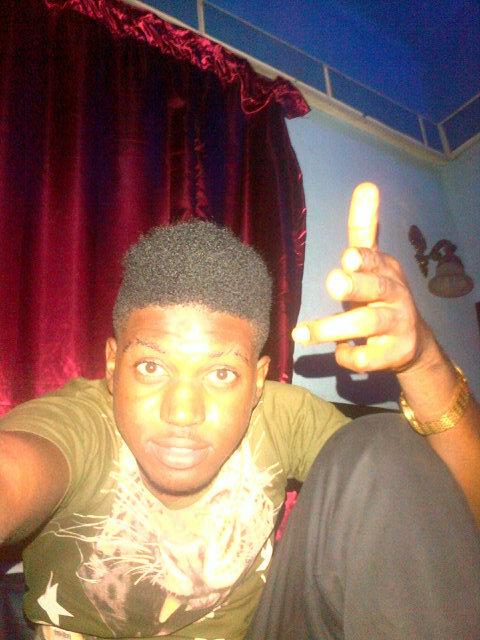 @ALWAYZINHALE rapper/singer NEW SONG #NO DELAY# prod by jay pizzle hot and banging for bookings 08180297774