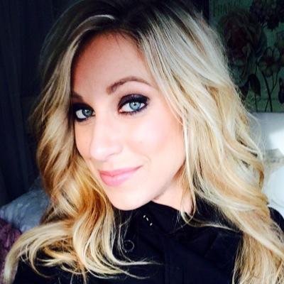 sarahkurtenbach's profile picture. Digital and Social Media Expert. Entrepreneur. Wife. Visionary. Hustler. Loves God. Loves People.