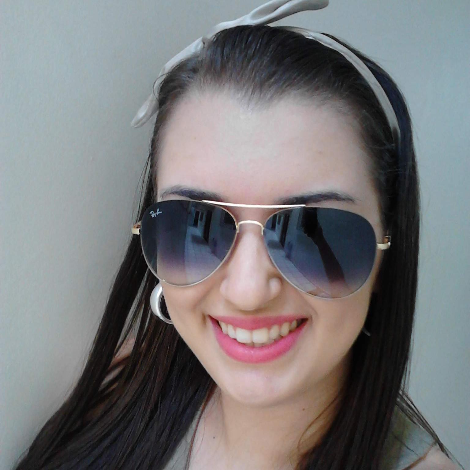 ariane_bovi's profile picture. 