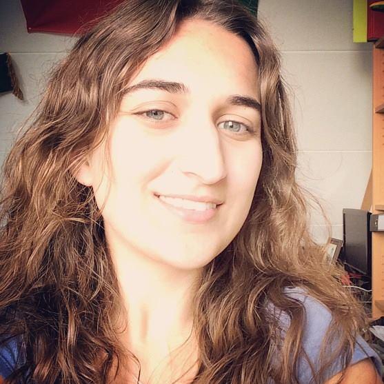 European Studies student - Bookworm - Movie/serie addict - Portugal - Exchange to Coimbra