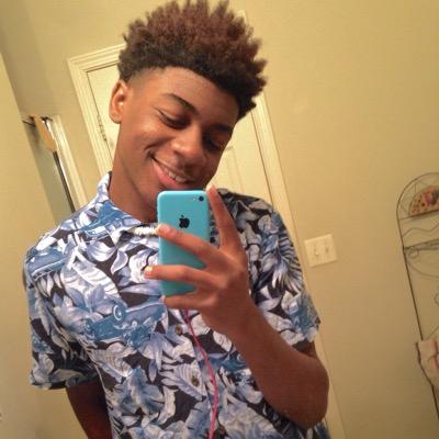 New Twitter follow me