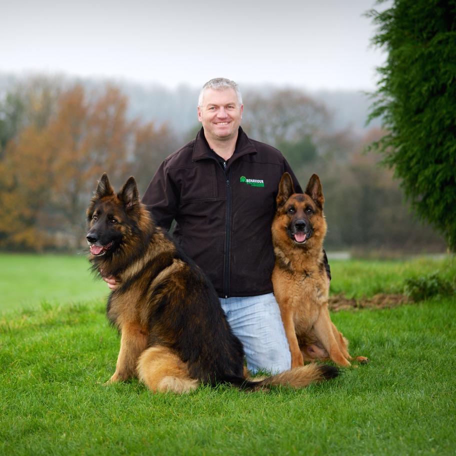 Steven Havers is teaching dog owners how to behave. Writing books on dog behaviour, available in the Kindle store on Amazon. Follow/ unfollow back!