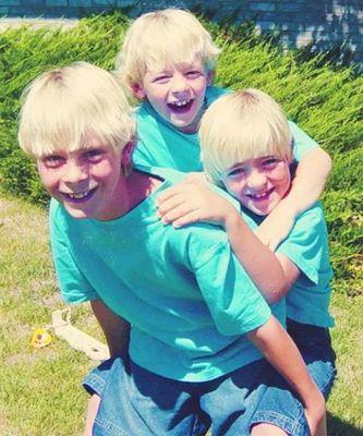 R5 best thing happened to md in life are my world, they are my life are my EVERYTHING.