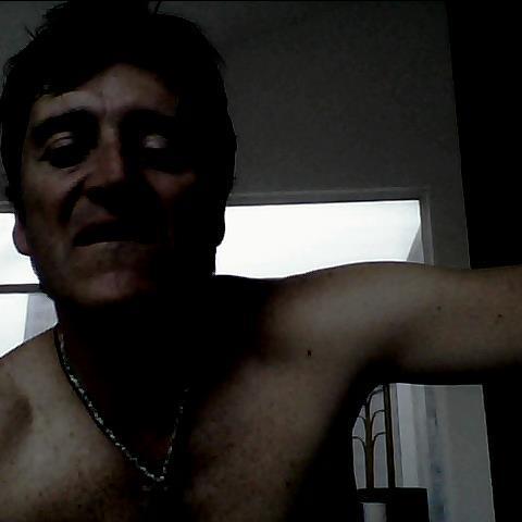 oscarjav2's profile picture. 