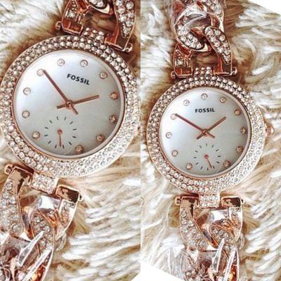 (◕‿◕✿) ALL ABOUT MINI WATCH,BAJU,TAS ❤Cek Favorite yaa dear, untk Order/info lbh lnjut silahkan invite pin kami 51B3D036  happy shoping dear
