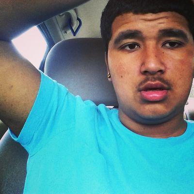 -14 
 -Nueva (freshman)✏
-Class of 2k18
-single
-Follow n will follow back 
        Don't be a ghost follower