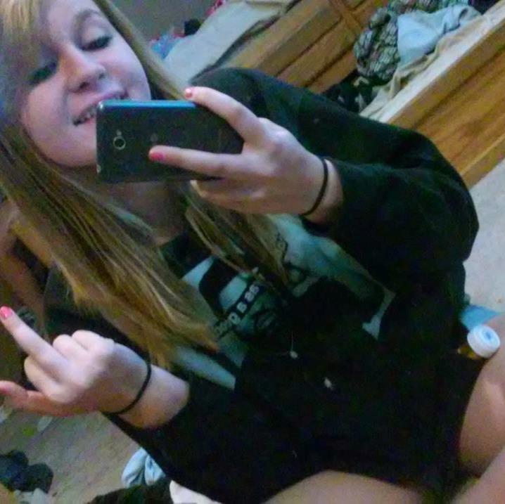 fuck_life_yo's profile picture. Im bubbles /,\ Follow me I follow back c'; I promise ღ Uhhhhhhhh BAW CB c; Dream big , go hard ~ †