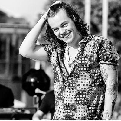 Loving life in Perth WA, Harry Styles is the love of my life. Joining the Royal Australian Navy in 2016.