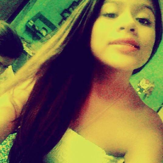 ∞Tus Latidos Como Los Mios Acostumbrados A Los Tuyos♥E∞