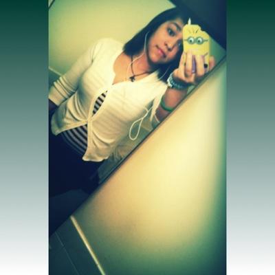 monkeyblah15's profile picture. 