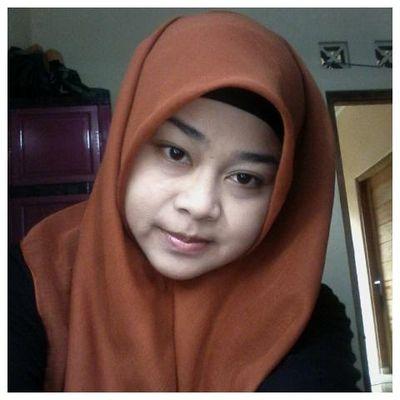 PGSD UNY. calon guru idola, simple, suple, strong girl, cheerful in whatever feelings, sayang keluarga, be a good mom n wife :D