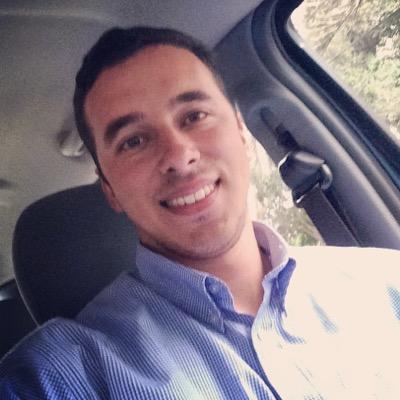 Estudiante de Ingeniería Mecatrónica, DJ y adicto al gimnasio. Follow me on Twitter, Instagram & FB @DjVako