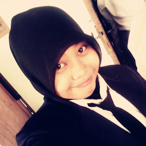 semua makhluk tuhan sama ,,, gak ada yg beda