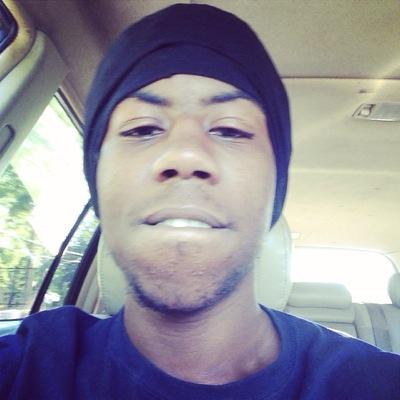Instagram me at asap_rastaa and snapchat a nigga be bored too asap-rastaa #hardwork #dedication#rastafari #dreadhead