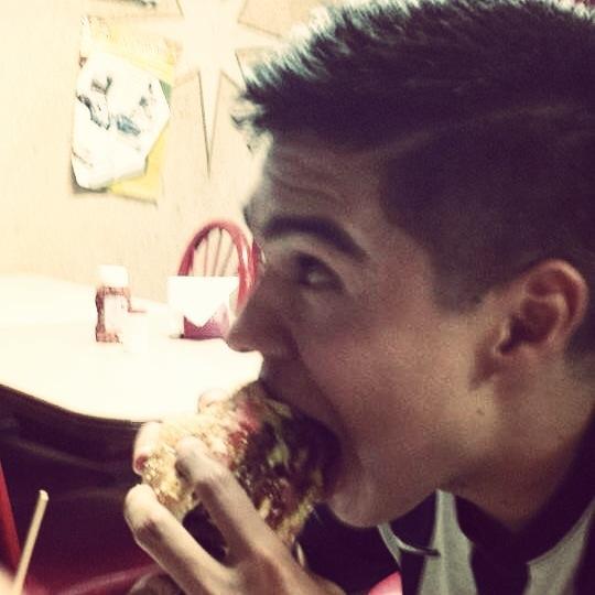 AlejandroZavPin's profile picture. Las causas perdidas, no existen.