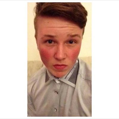 LukasNuessler's profile picture. instagram- lukasnuessler
facebook- Lukas Nuessler
skype- lukas.nuessler